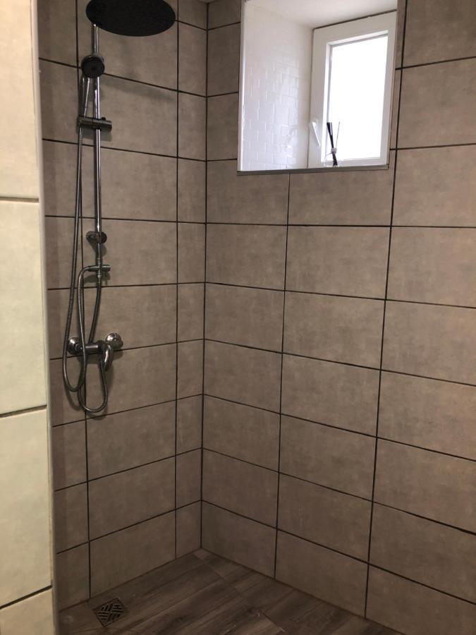 Gite Zen Pres Thermes De Jonzac Bois エクステリア 写真